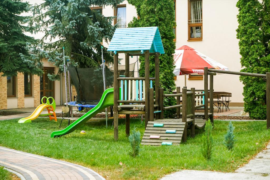 Hotel Impressa Niedrzwica Duża Extérieur photo